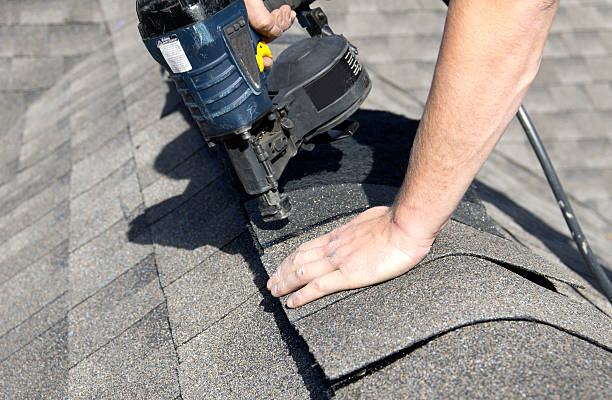 Best Emergency Roof Repair Services  in Mirrormont, WA